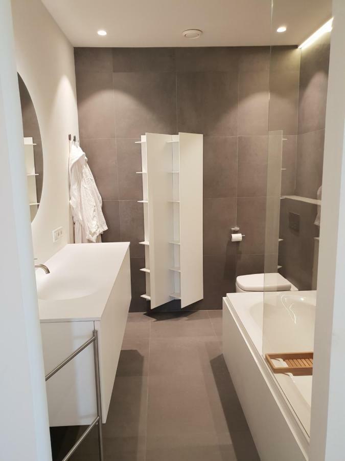 Penthouse Windkracht 10 Aan Het Strand Van Cadzand Luaran gambar