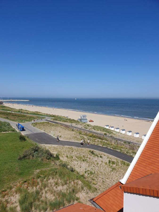 Penthouse Windkracht 10 Aan Het Strand Van Cadzand Luaran gambar